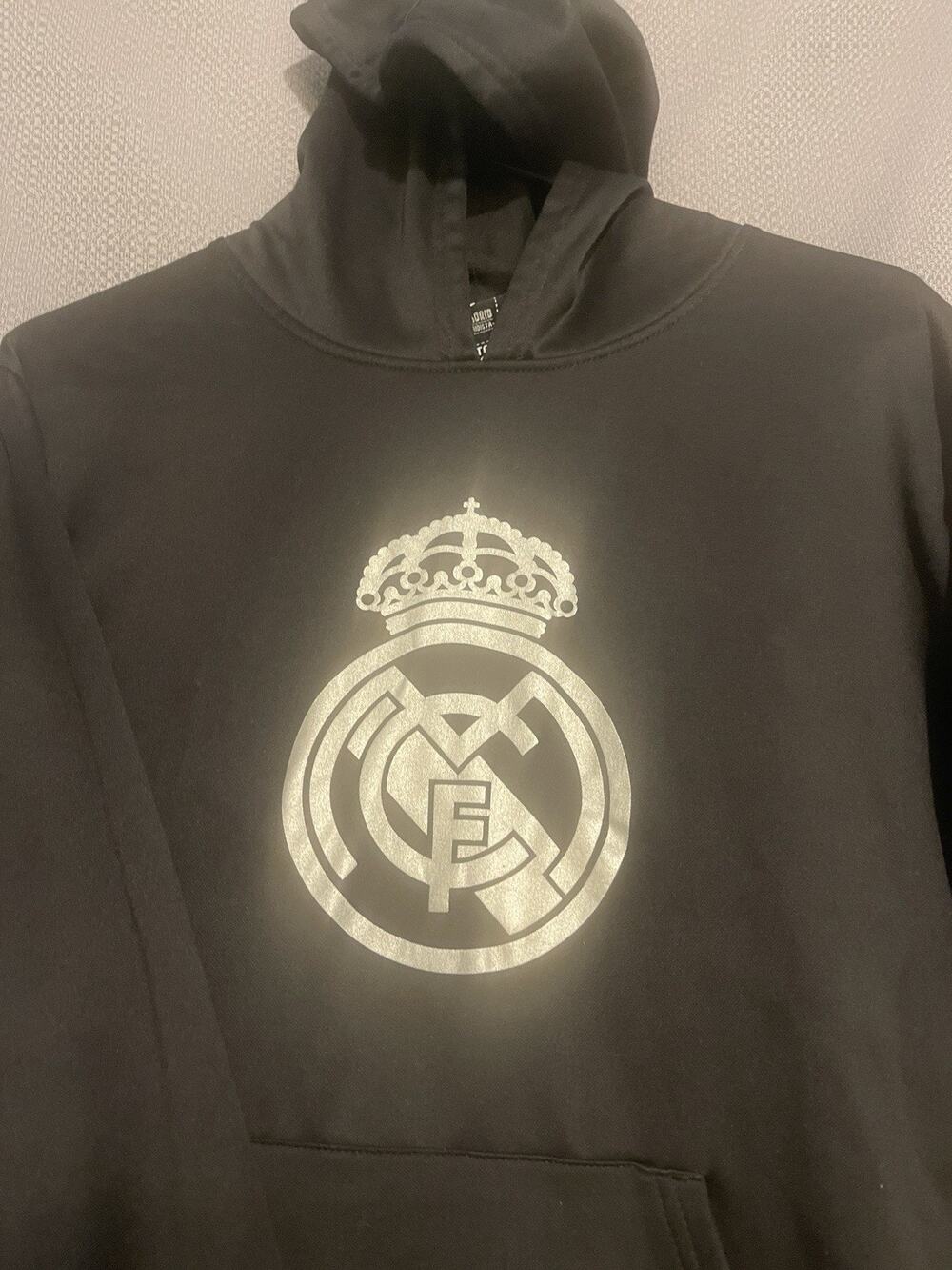 Real Madrid Authentic Pullover Hoodie Youth XL Reflective Hologram Crest Black
